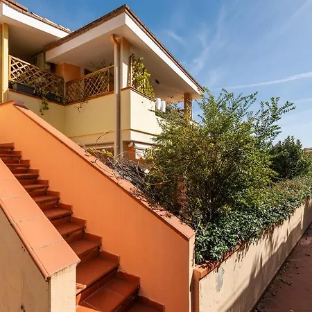 Residenza Del Sole דירה *